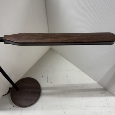 �e�[�u�����C�g DStorage