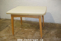 �_�C�j���O�e�[�u��D-storage
