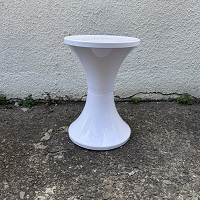 �T�C�h�e�[�u��D-storage