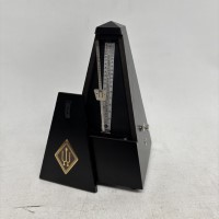 �y��D-storage